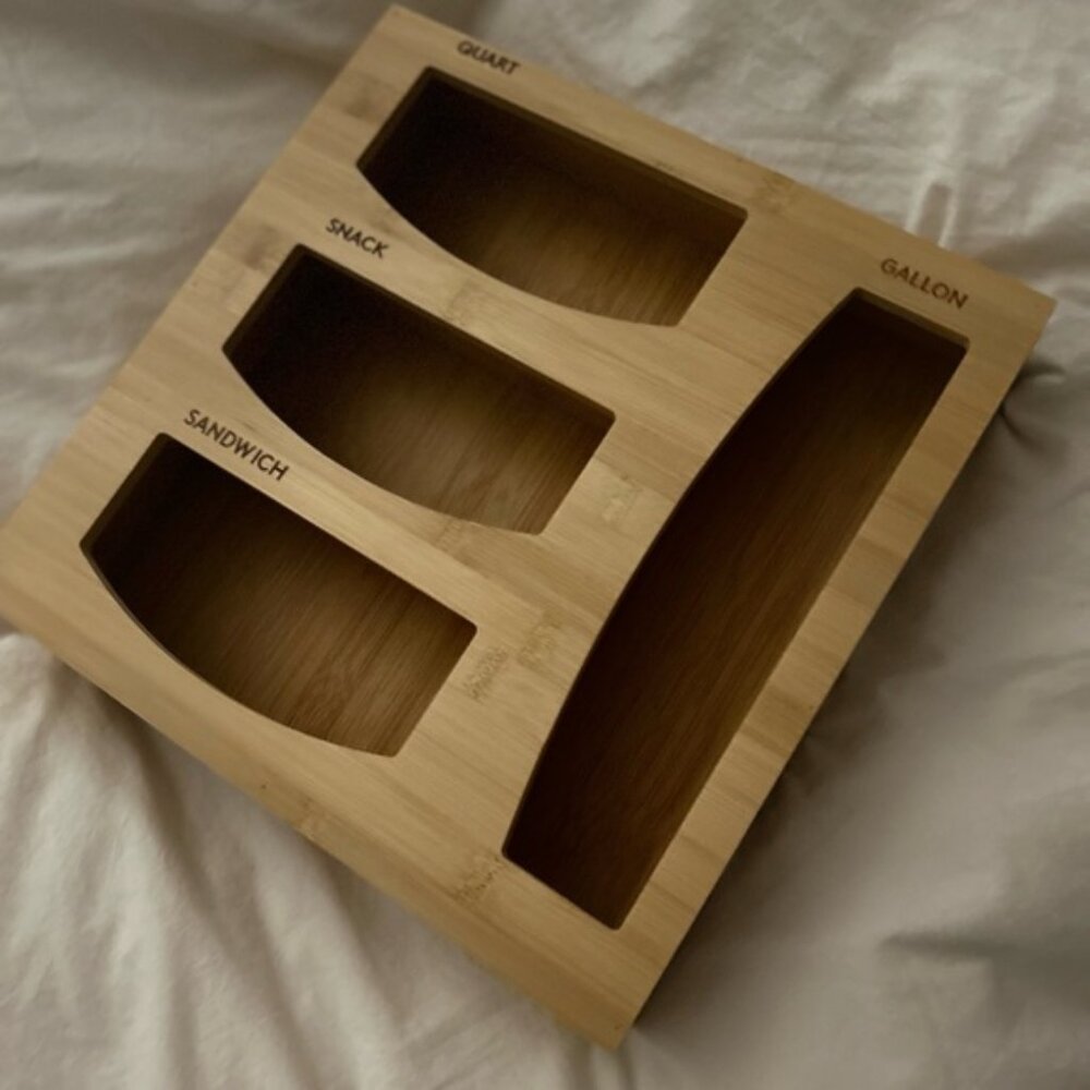 Ziplock bag drawer organizer / storage bin for easy access